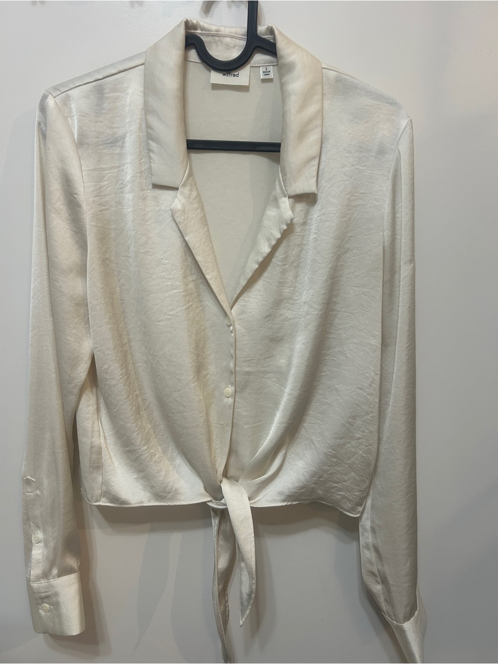 Wilfred Ivory Satin Tie-Front Button Blouse